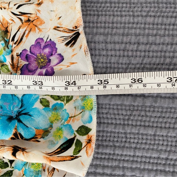 Floral Sleeveless Dress - Picture 7 of 7